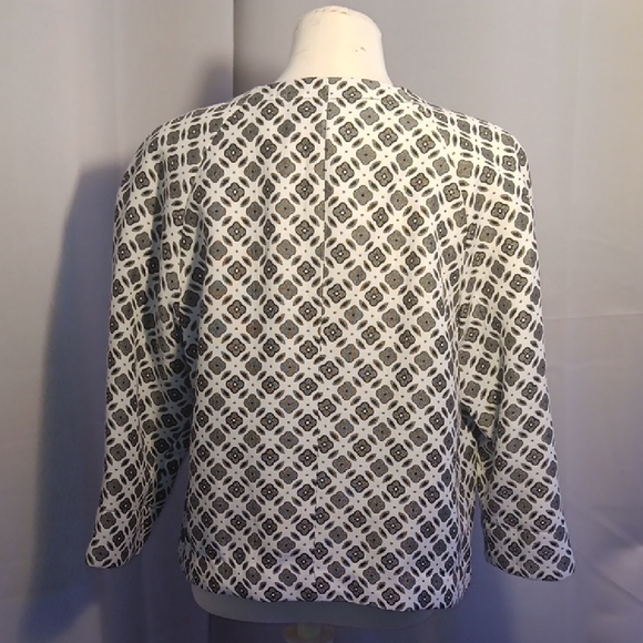 Retro Patterned Swing Jacket - Picture 4 of 7